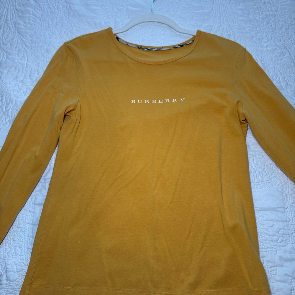 Burberry Golden Long Sleeve Top